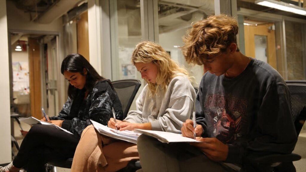 Top 10 Mistakes Students Make While Preparing for Government Exams 4 Top 10 Mistakes Students Make While Preparing for Government Exams